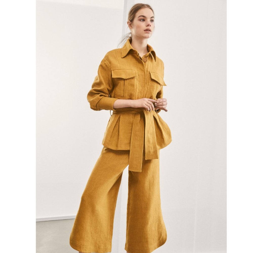Massimo Dutti Runway Yellow High Rise Crop Pants
